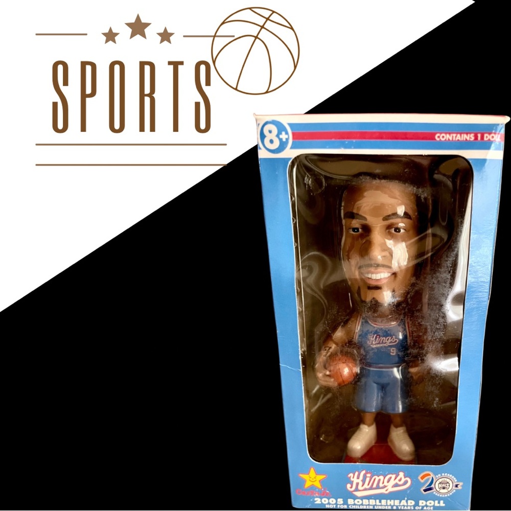 Sacramento Kings #9, Barnes, Bobblehead - Collectible - In box